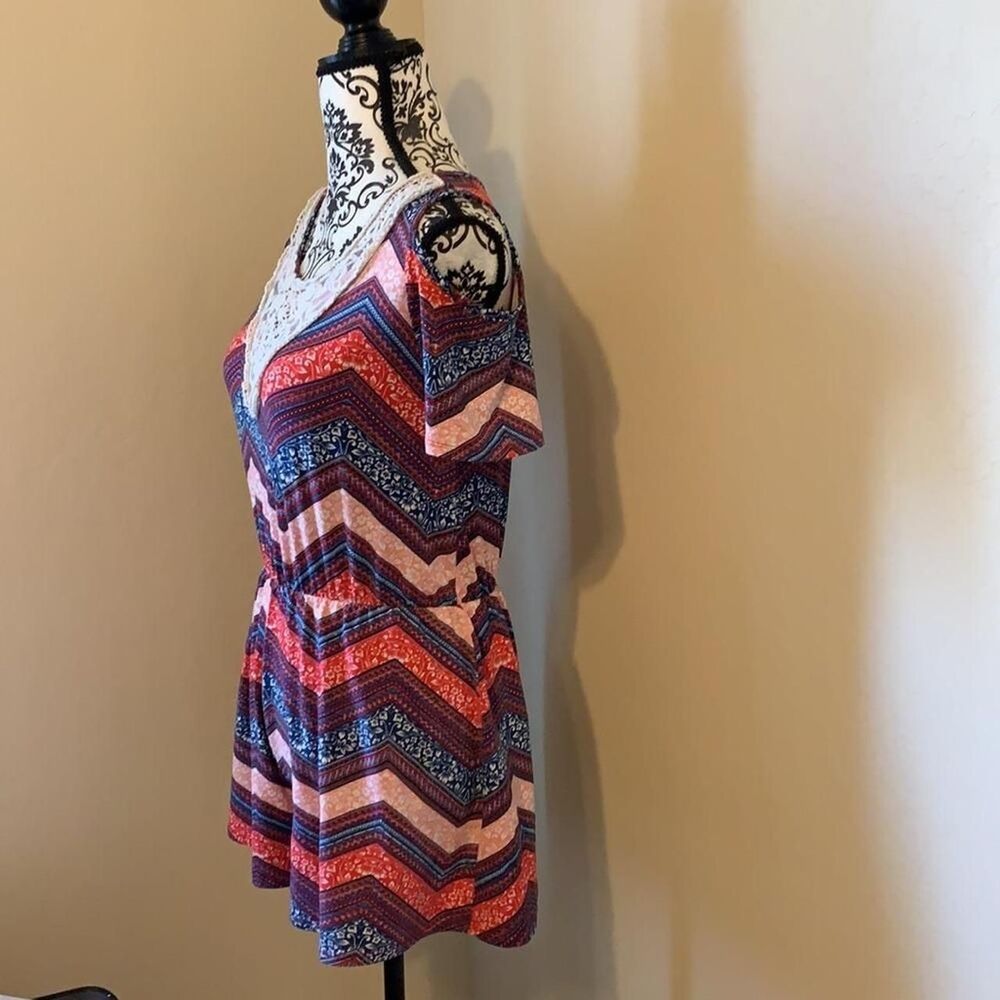 Romper - Picture 3 of 4